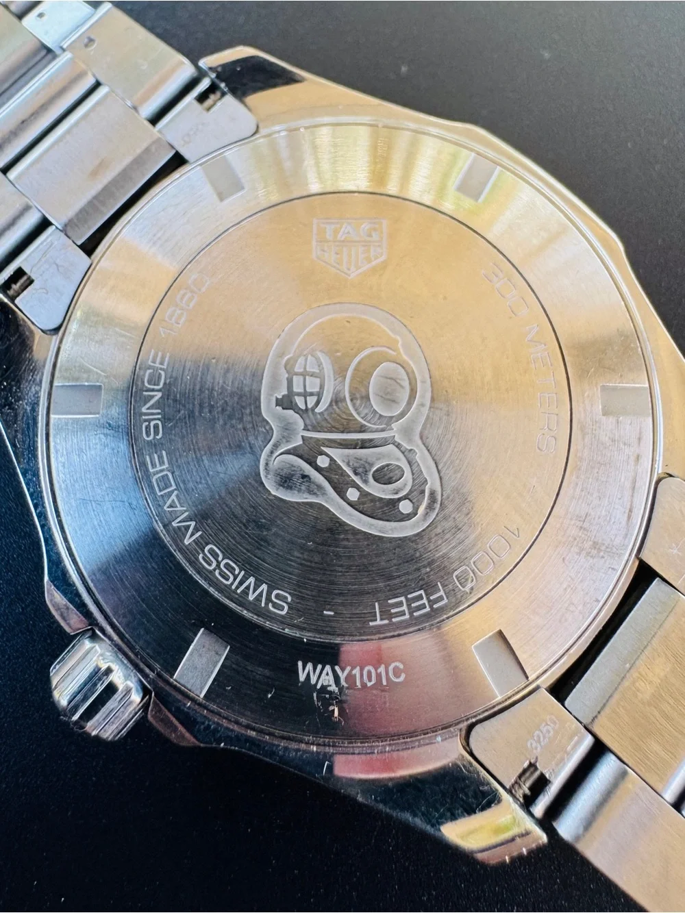 TAG Heuer Aquaracer Quartz 43mm Blue Sunburst Dial | Date | 300m SS Bracelet